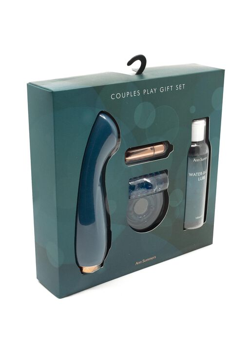 Couple's Play Gift Set image number 5.0